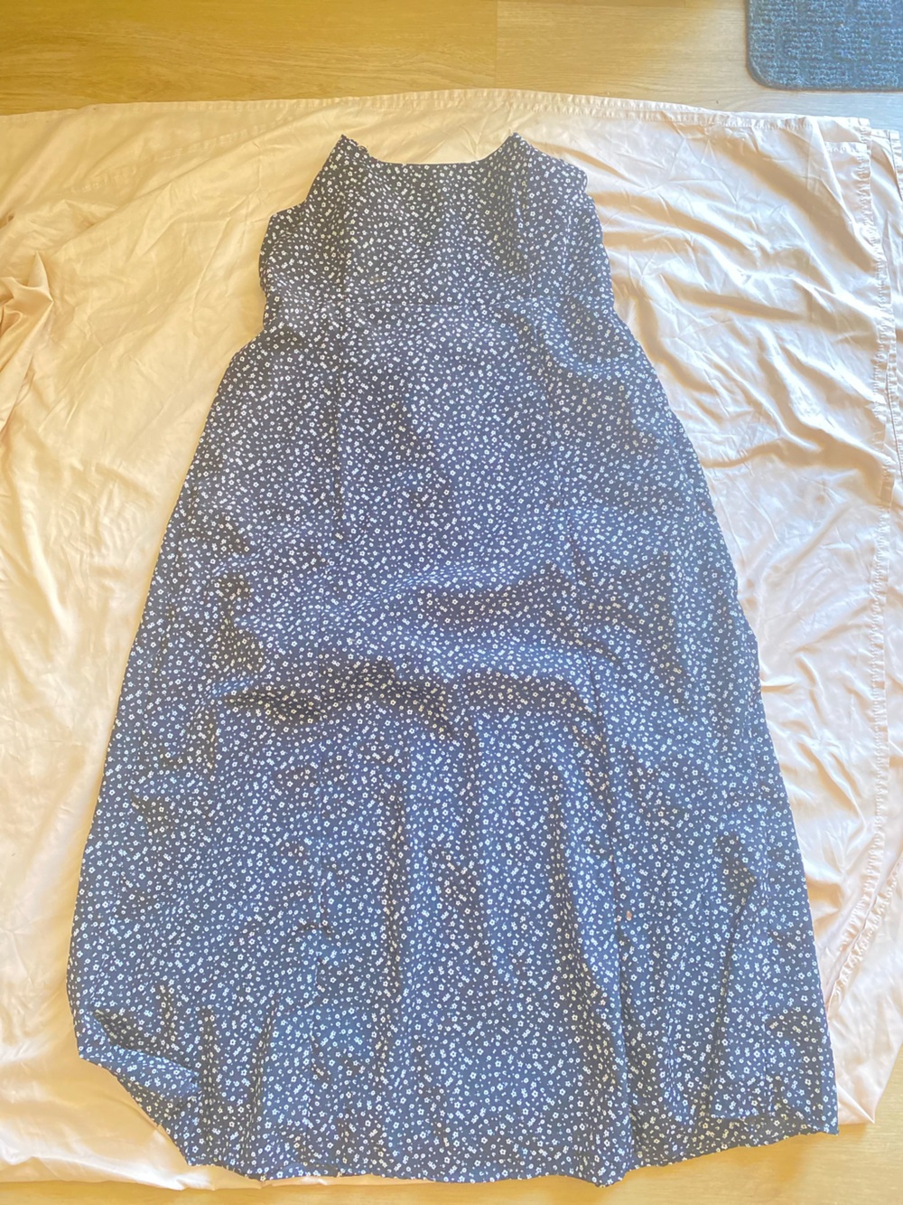 Vintage Blue Floral Midi Skirt